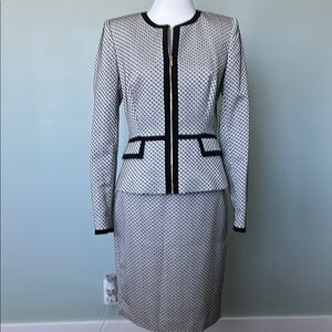 Chic Black and White Patterned Skirt Suit